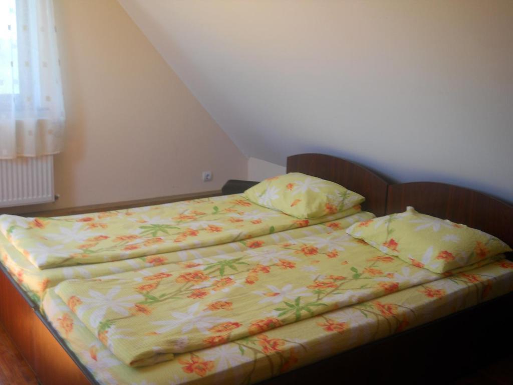 Pensiunea Roua Muntilor Sîmbăta de Sus Habitación foto